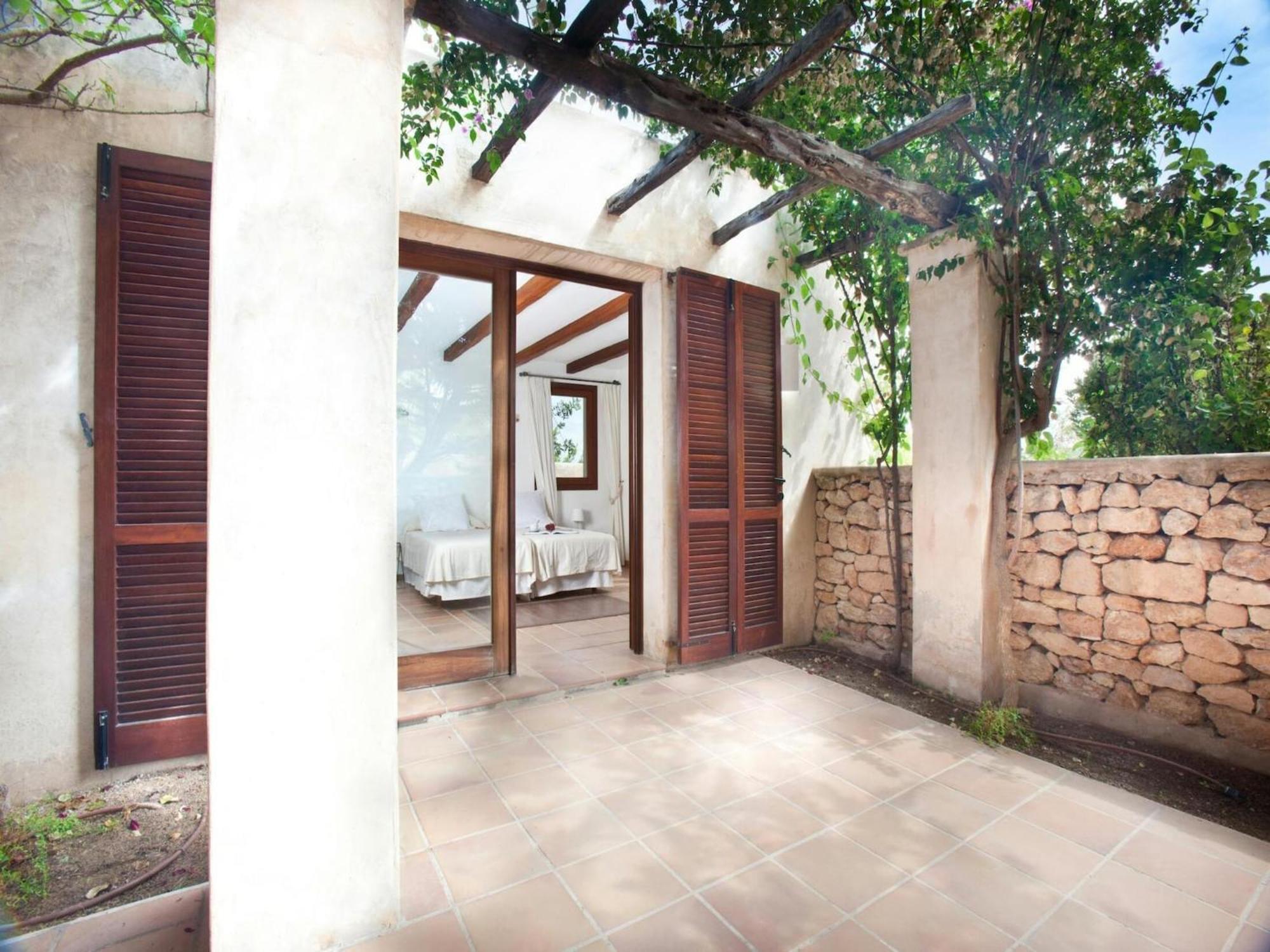 With Modern Amenities Madrid