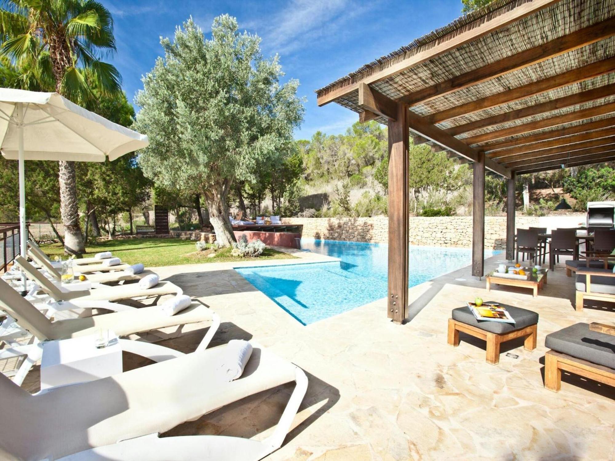Villa With Modern Amenities Madrid
