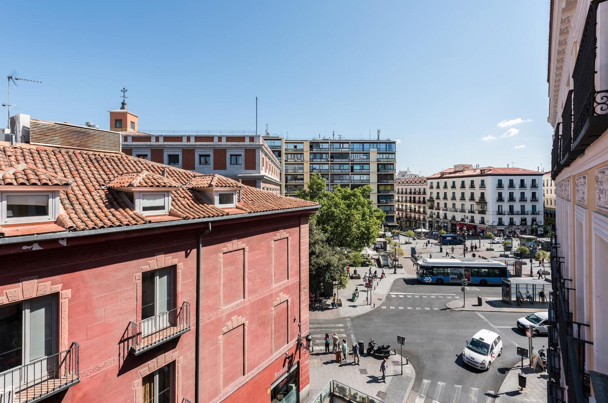 Precioso En El Centro De Madrid. Apartamento