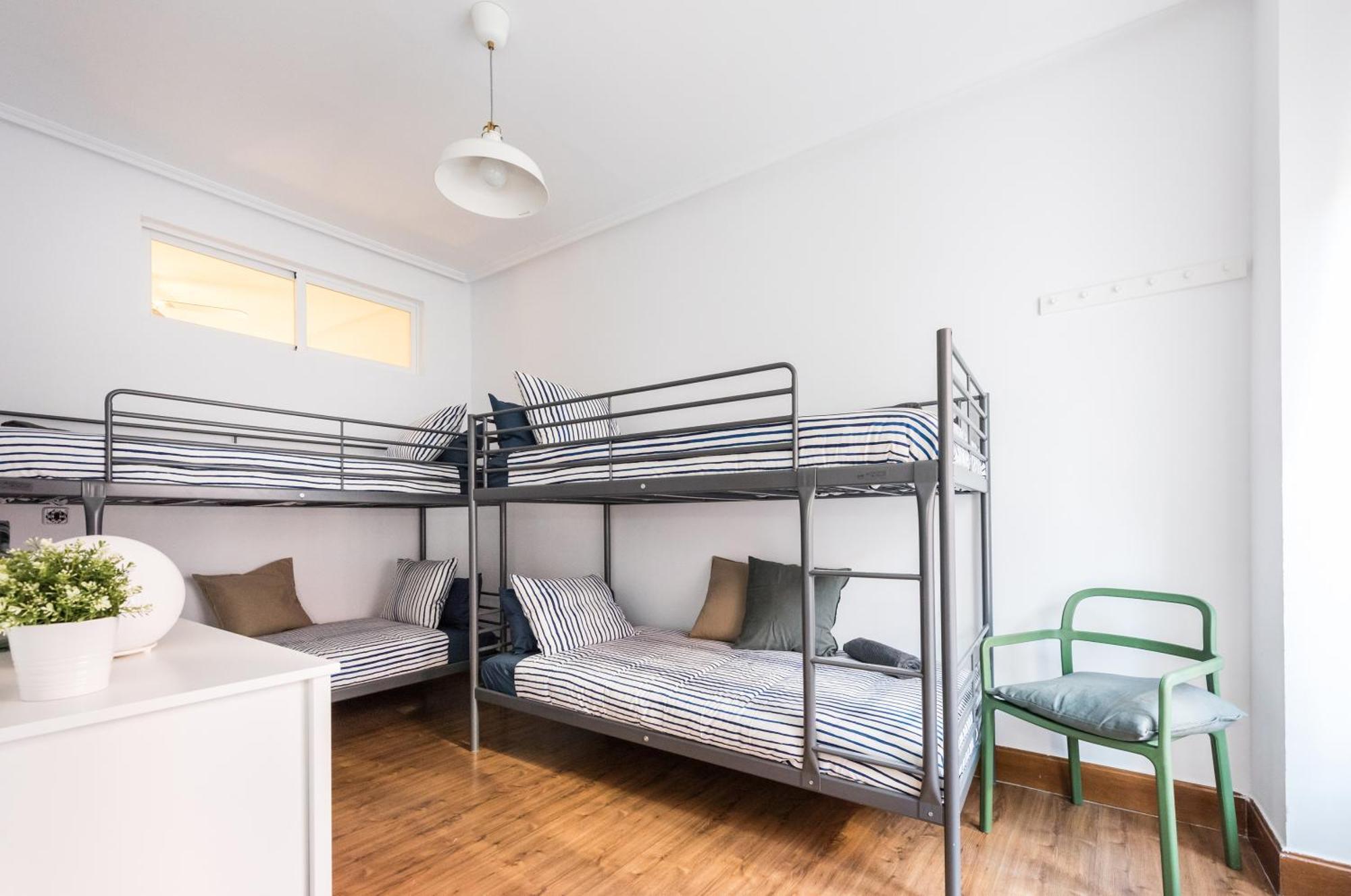 Apartamento Precioso En El Centro De Madrid. *