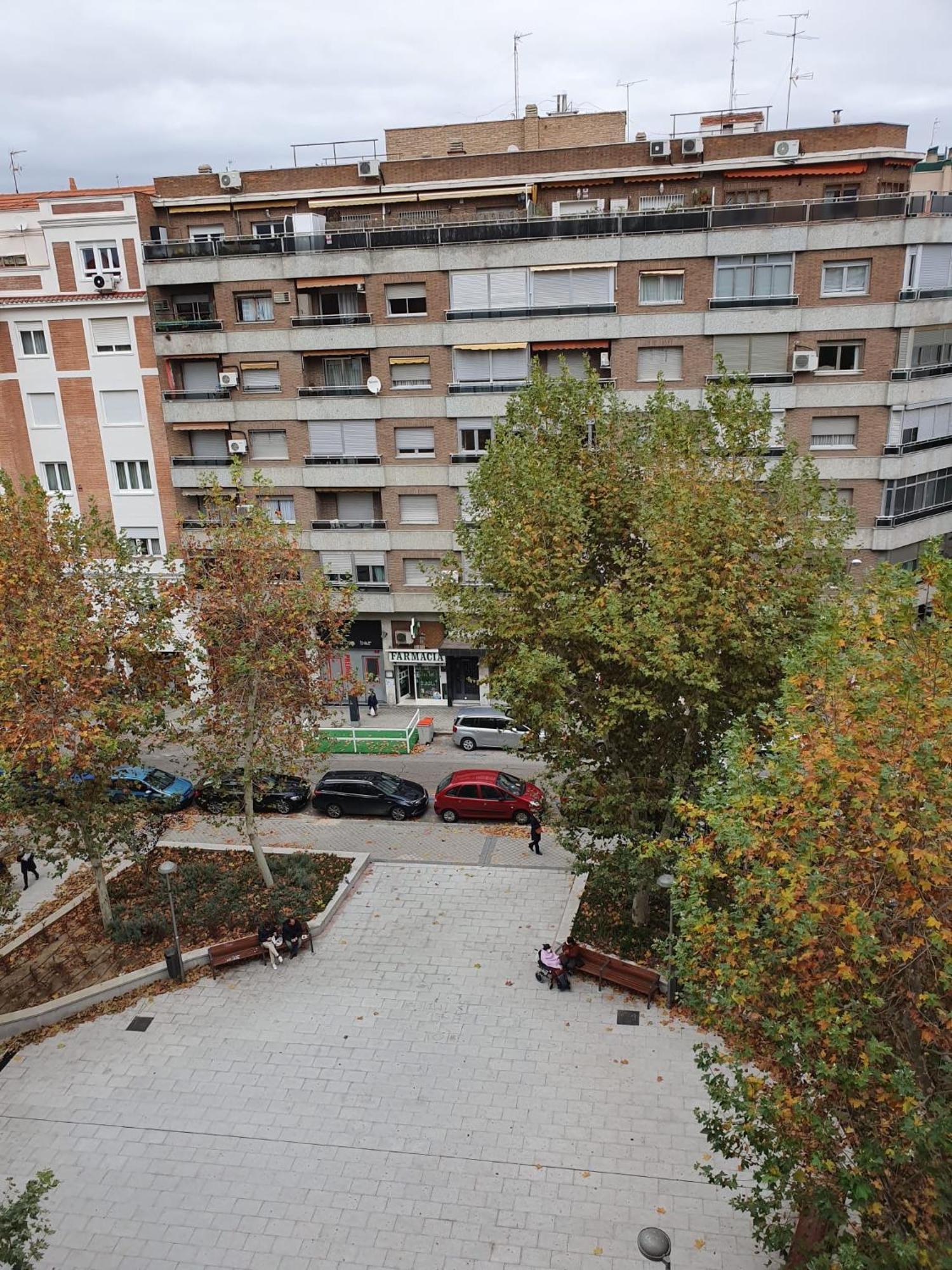 Lumineux A Chamberi *