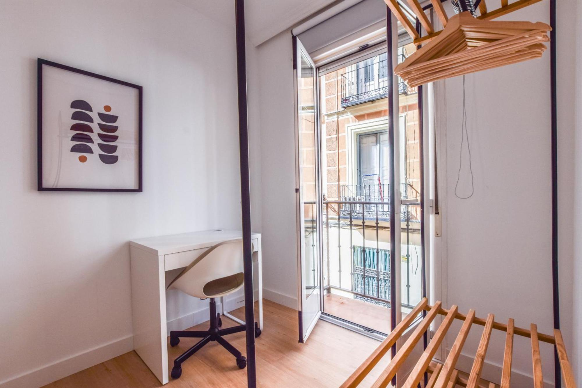Apartamento Reformados 6 Personas En Lavapies Alquiler Temporal