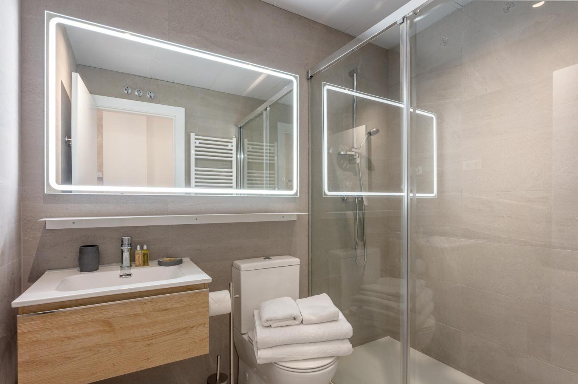 Exclusivo Piso En El Centro - 1 Apartamento Madrid