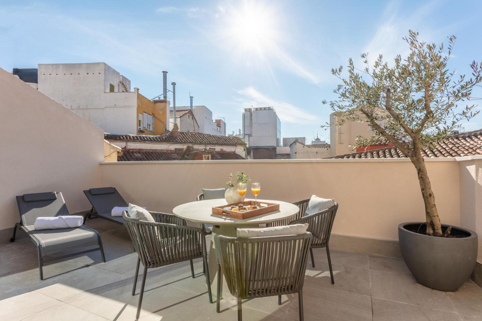Apartamento Espectacular Atico Con Terraza *