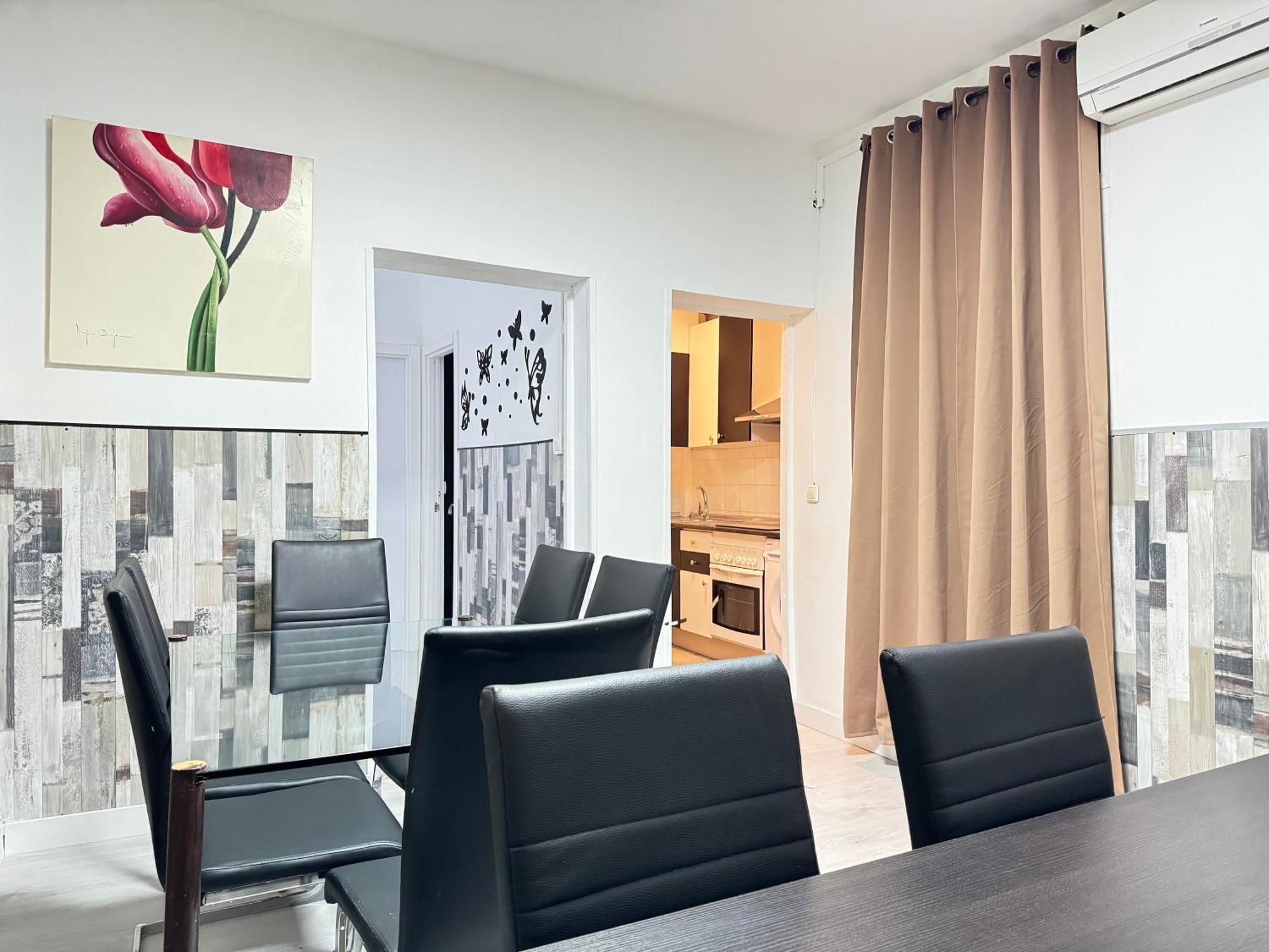 Apartamentos Day Madrid Gran Via Centro Sol Malasana