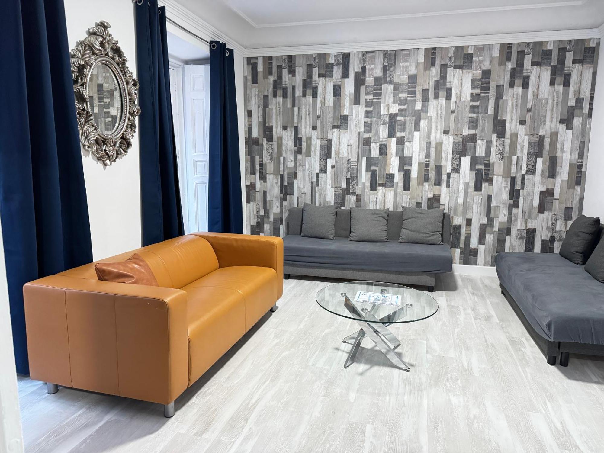Apartamentos Day Madrid Gran Via Centro Sol Malasana *