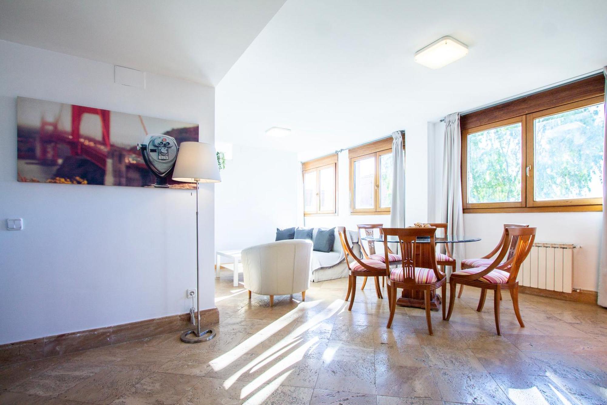Apartamento Villablino Arturo Soria *
