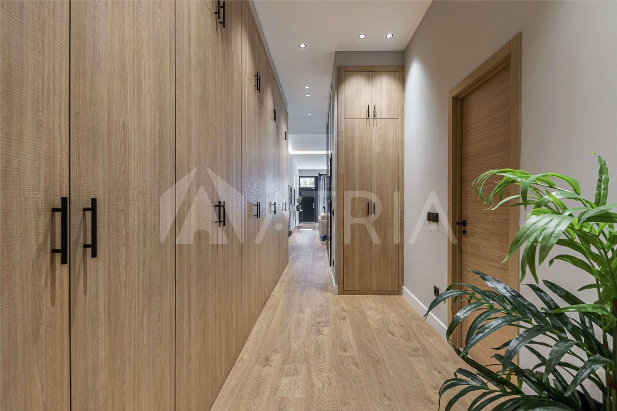 Designer 2 Madrid