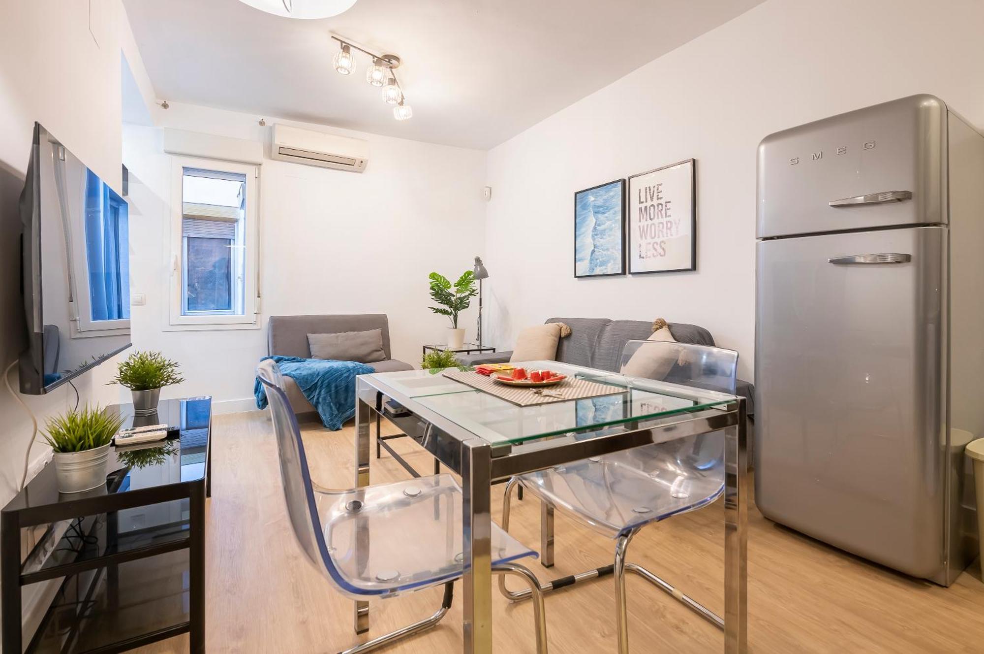 Apartamento Moderno En El Centro By Bebalmy Madrid