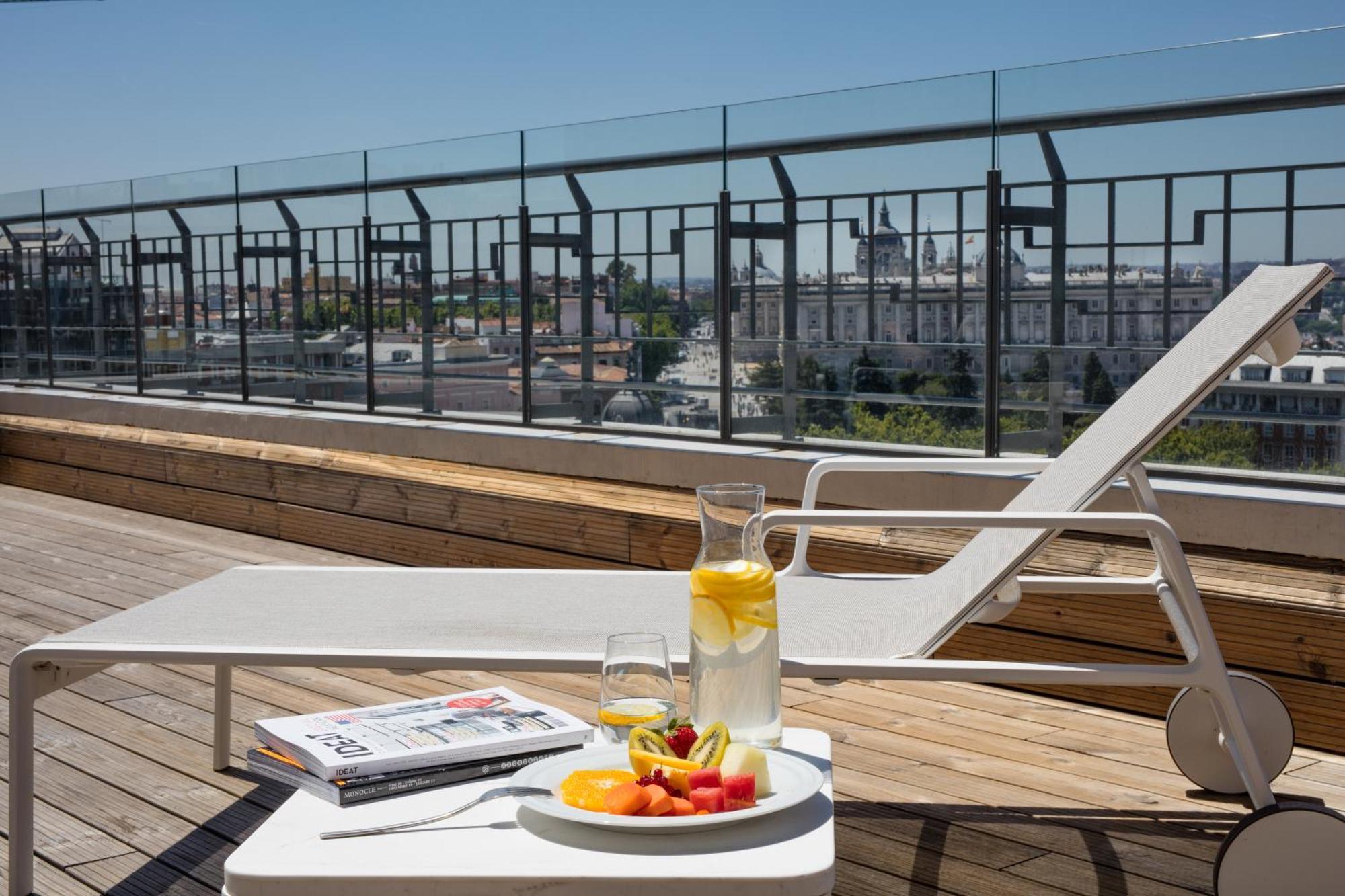 Hotel Barceló Torre De Madrid