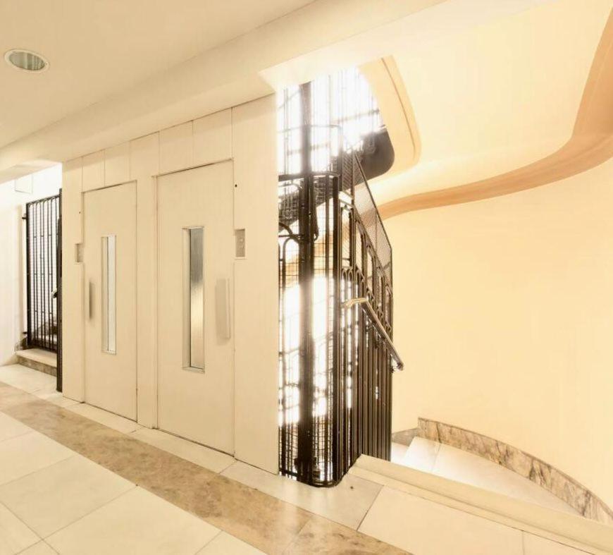 Apartamento Piso Atico Con Terraza Y Jacuzzi Con Vistas A Sol En Centro Madrid