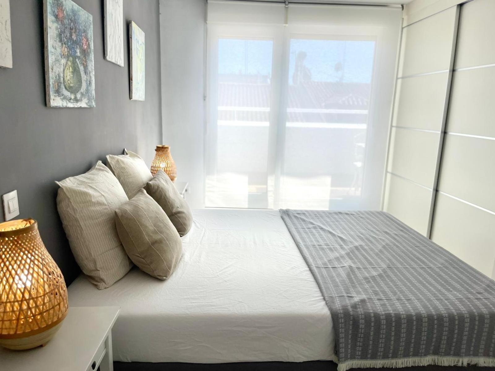 Apartamento Piso Atico Con Terraza Y Jacuzzi Con Vistas A Sol En Centro