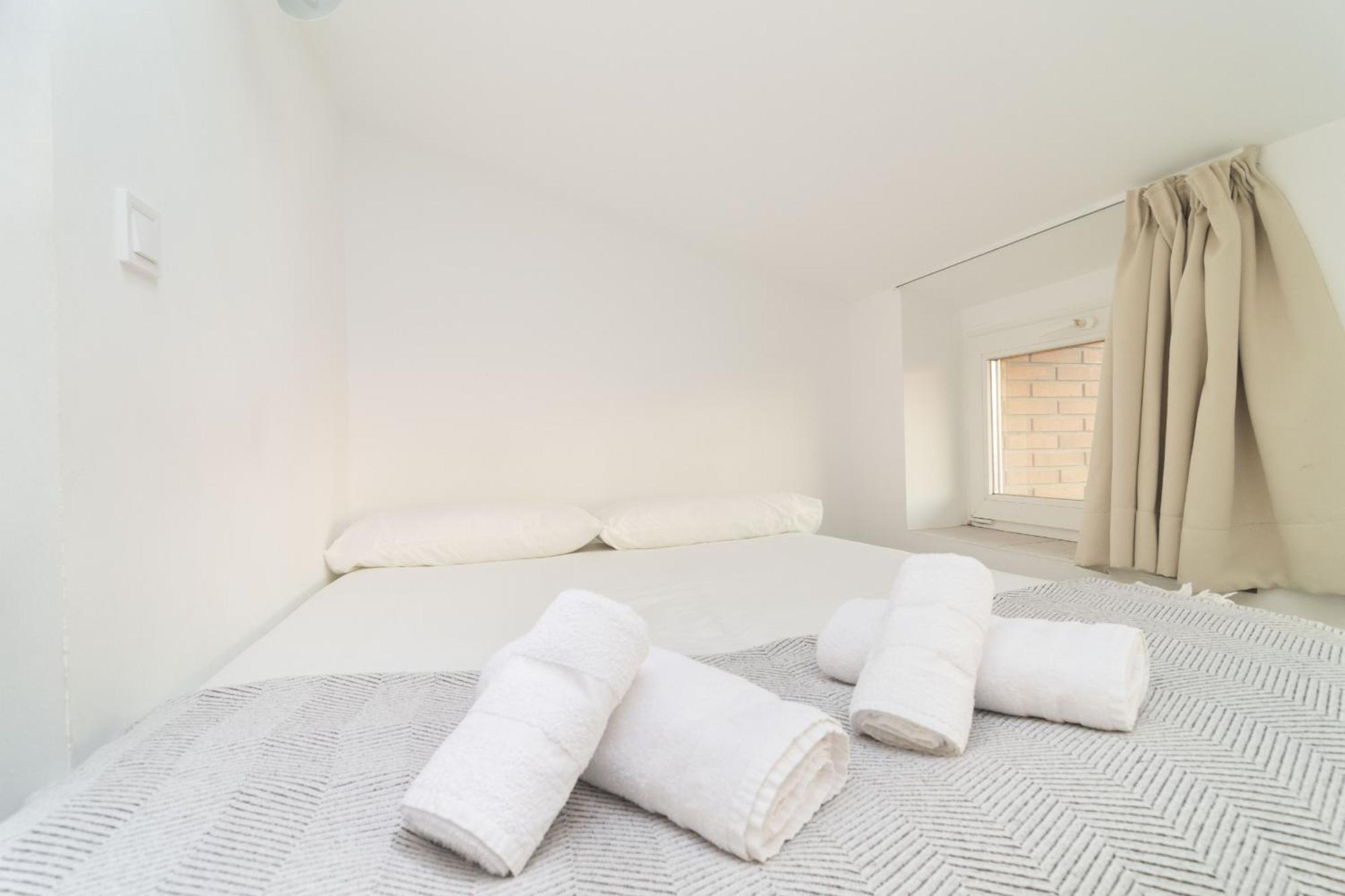 Lovely Attic Apartamento