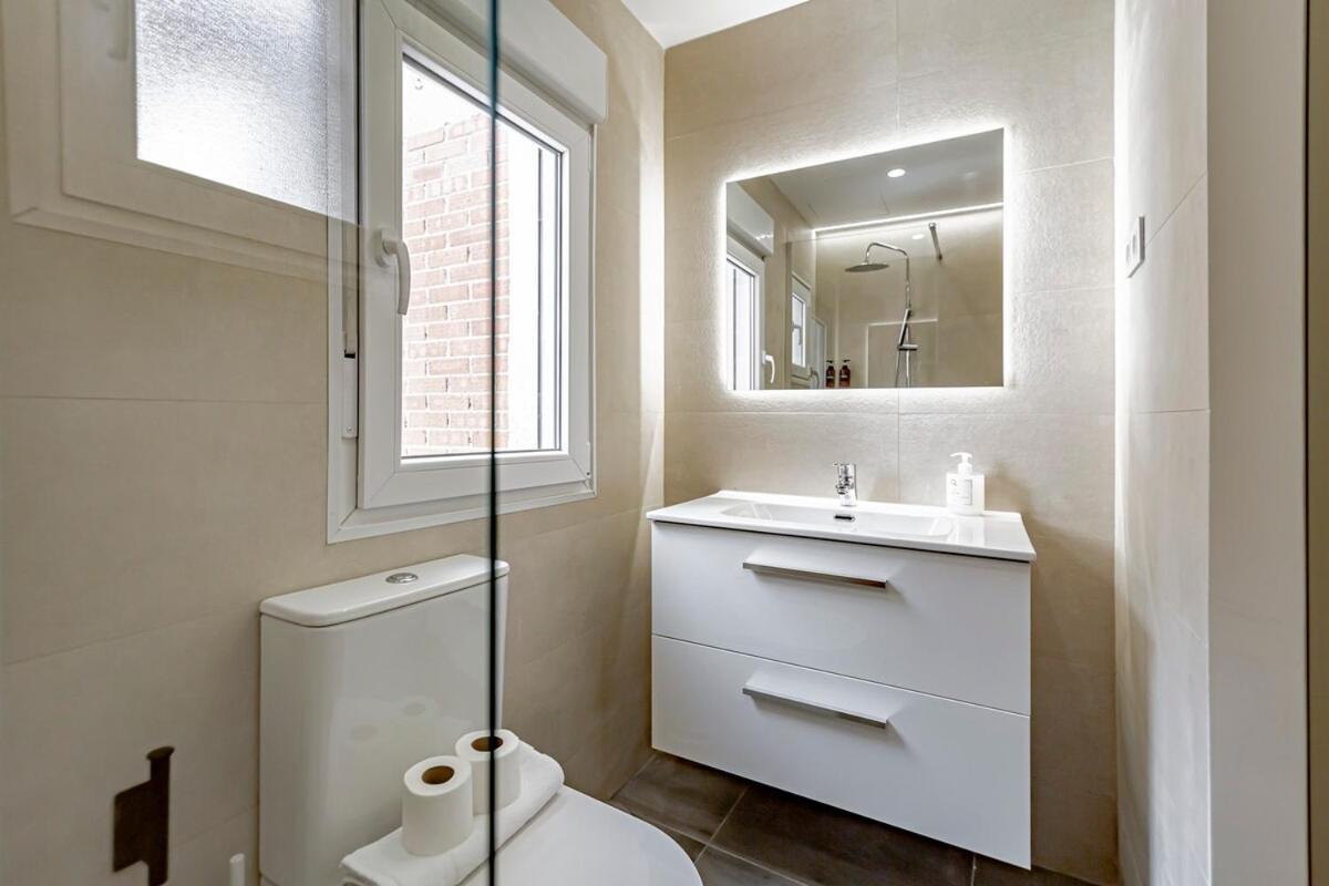 Campo Real Amazing New 6pax Apartamento Madrid
