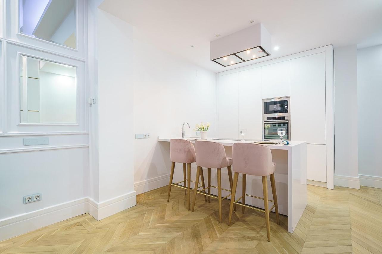 Exclusive Just Steps From Gran Via *