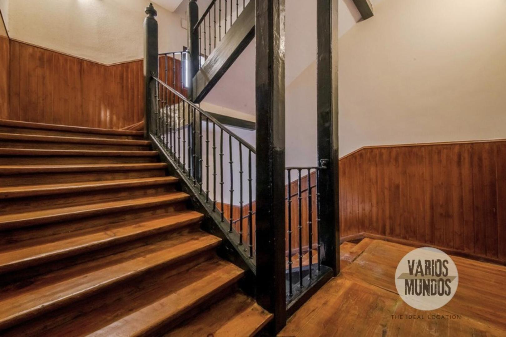 Apartamento Fashion Design Loft En Calle Carretas-sol 4pax *