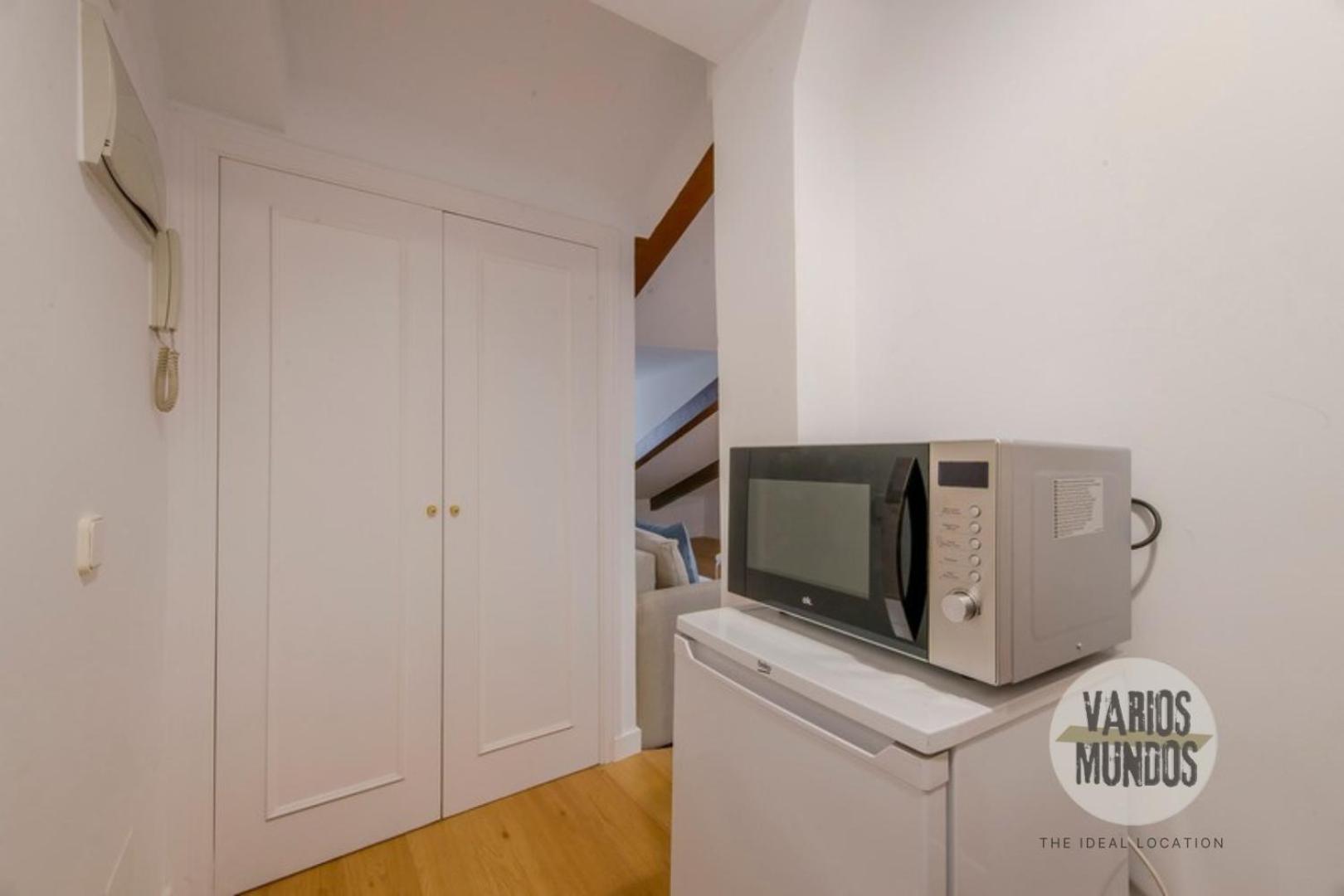 Fashion Design Loft En Calle Carretas-sol 4pax