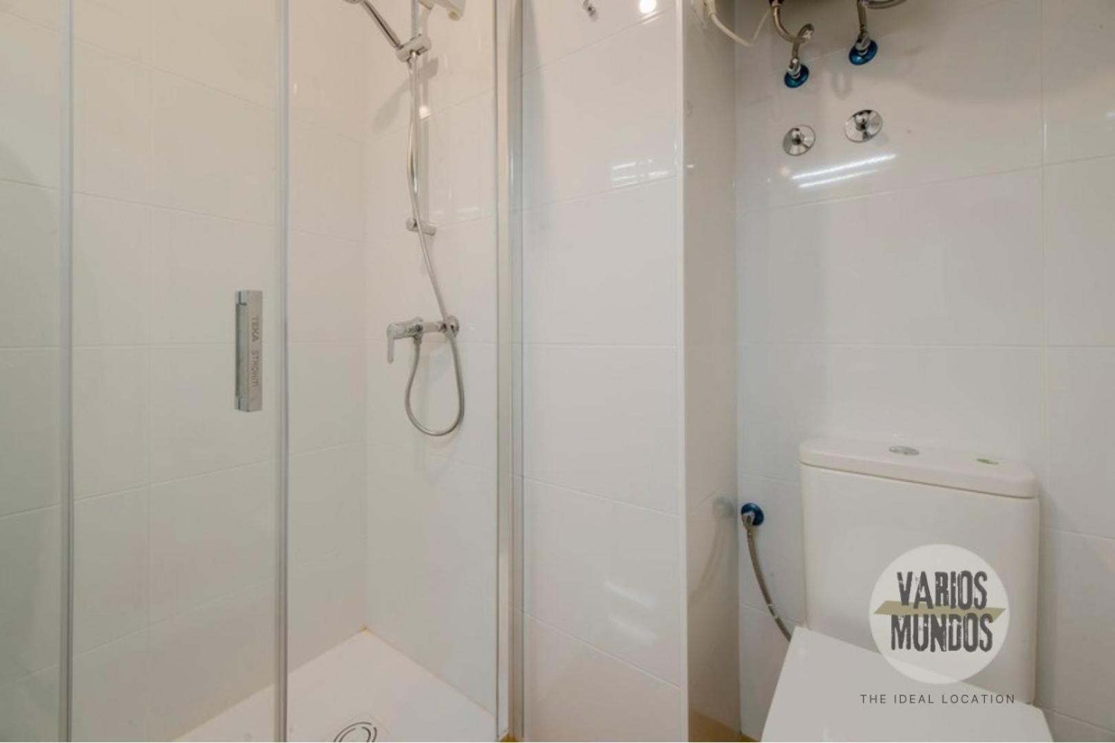 Apartamento Fashion Design Loft En Calle Carretas-sol 4pax