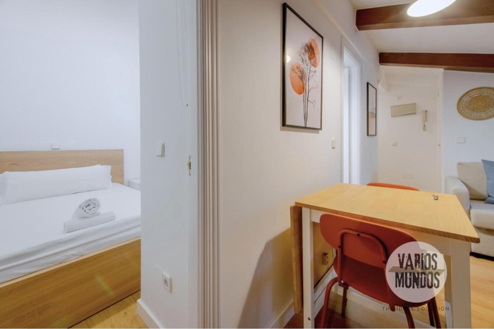 Fashion Design Loft En Calle Carretas-sol 4pax Apartamento *