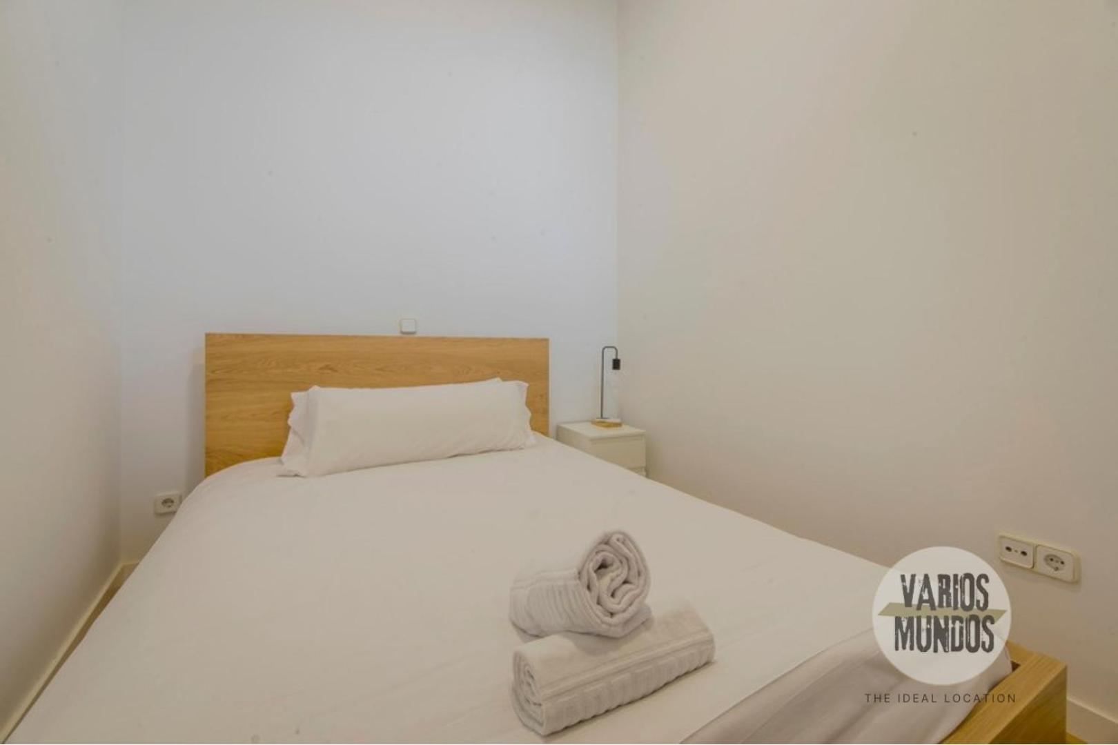 Fashion Design Loft En Calle Carretas-sol 4pax Apartamento Madrid