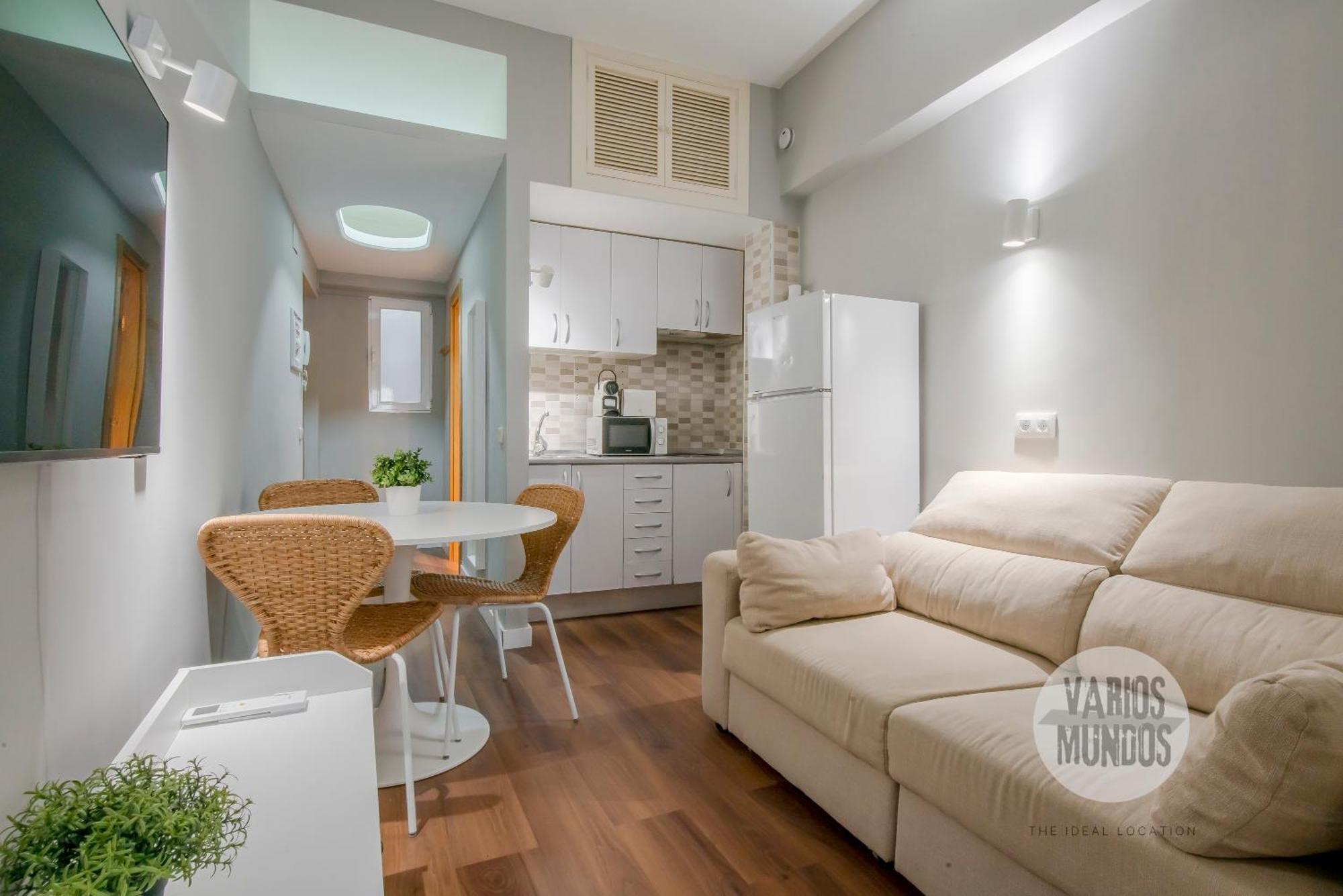 Pequeno Rincon 3, En Plaza De Chueca Apartamento