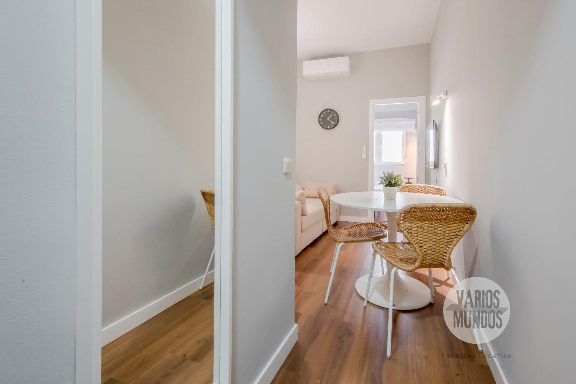 Pequeno Rincon 3, En Plaza De Chueca Apartamento