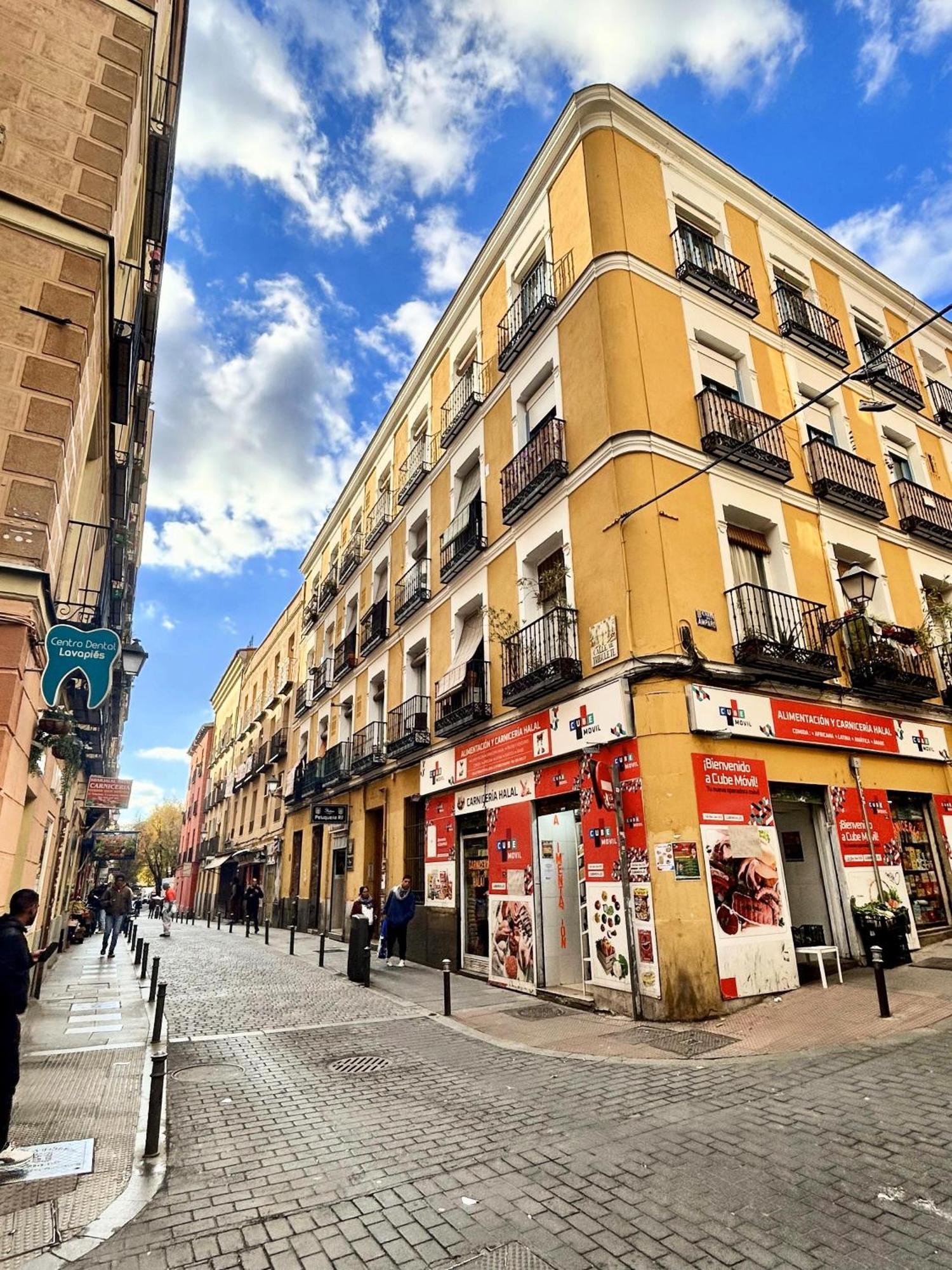 Apartamento Buhardilla En Lavapies Cerca De Atocha *