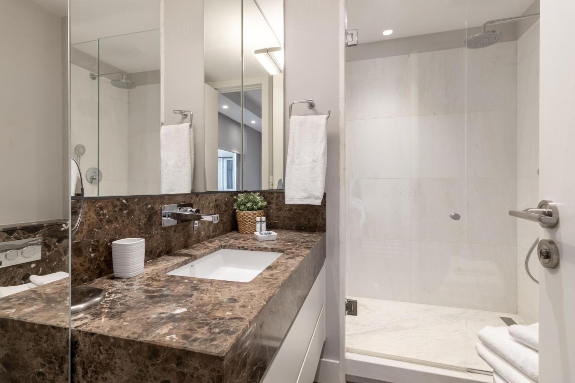 Apartamento Modern With Stunning Views Of Plaza Colon