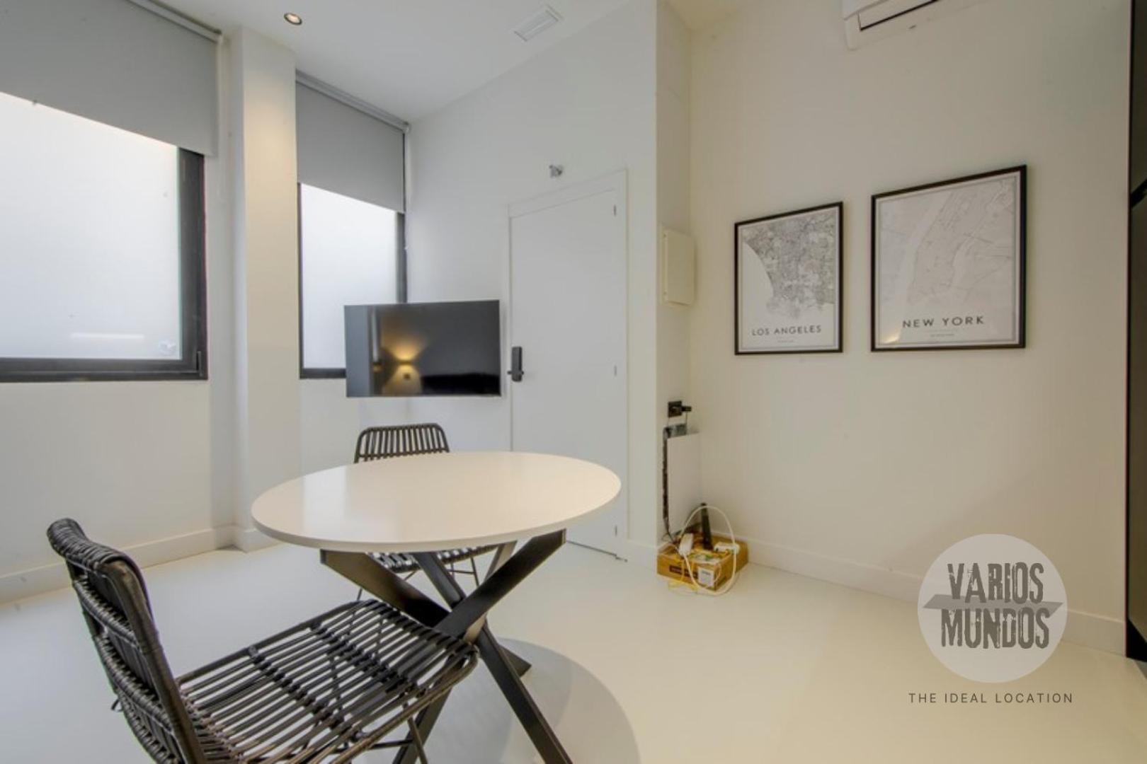 Ritmo En 2, Vive Mira El Rio Alta 10 E3 Apartamento Madrid