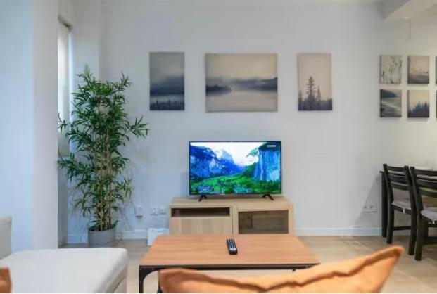 Apartamento Artbel En Ifema- Pinar Del Rey Madrid