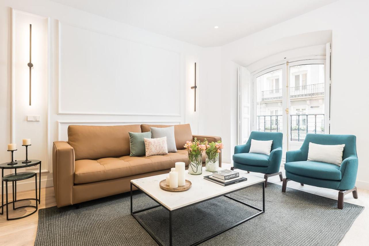 Homeclub De Diseno En Centro Apartamento Madrid
