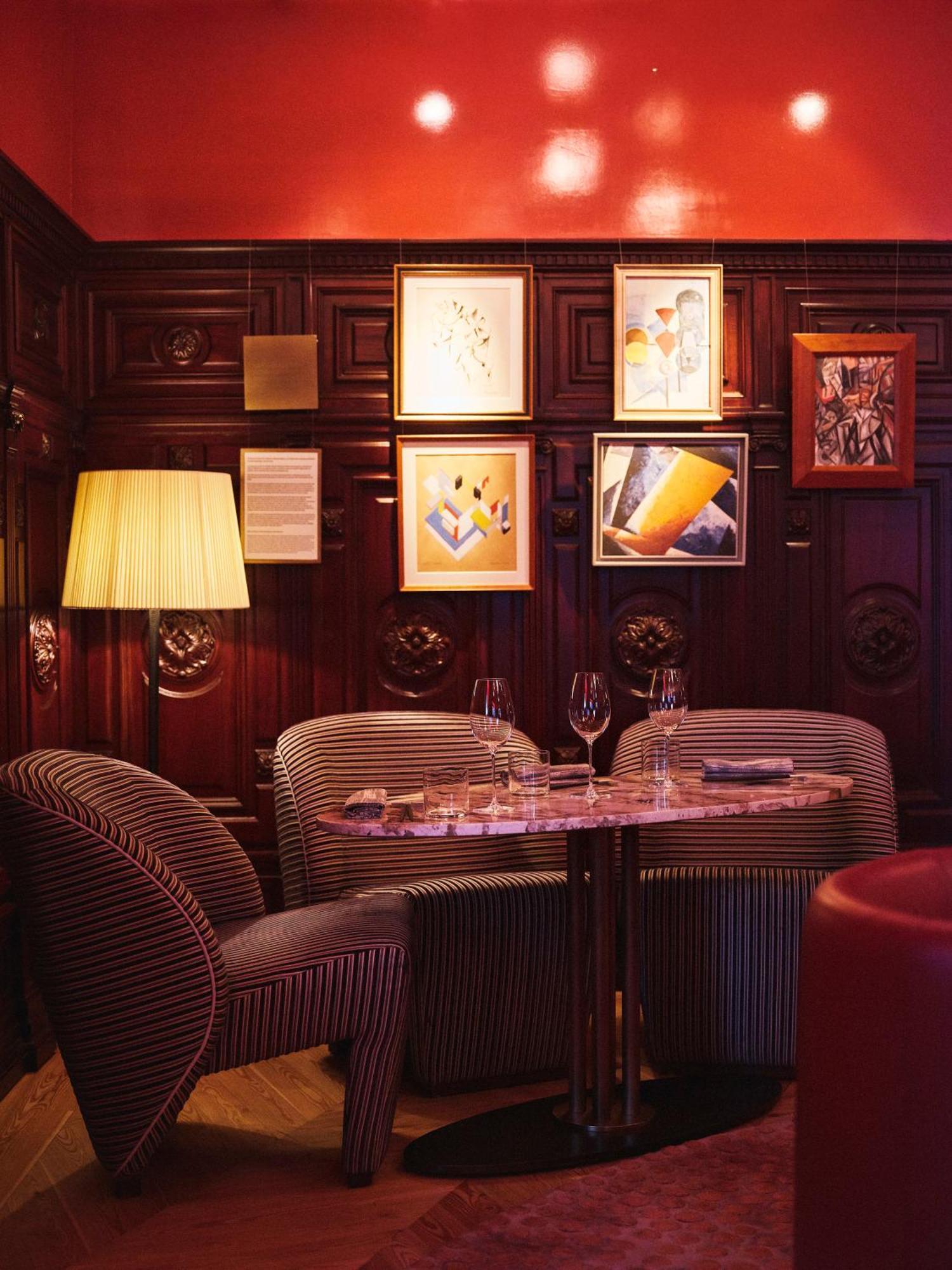 Four Seasons 5*
