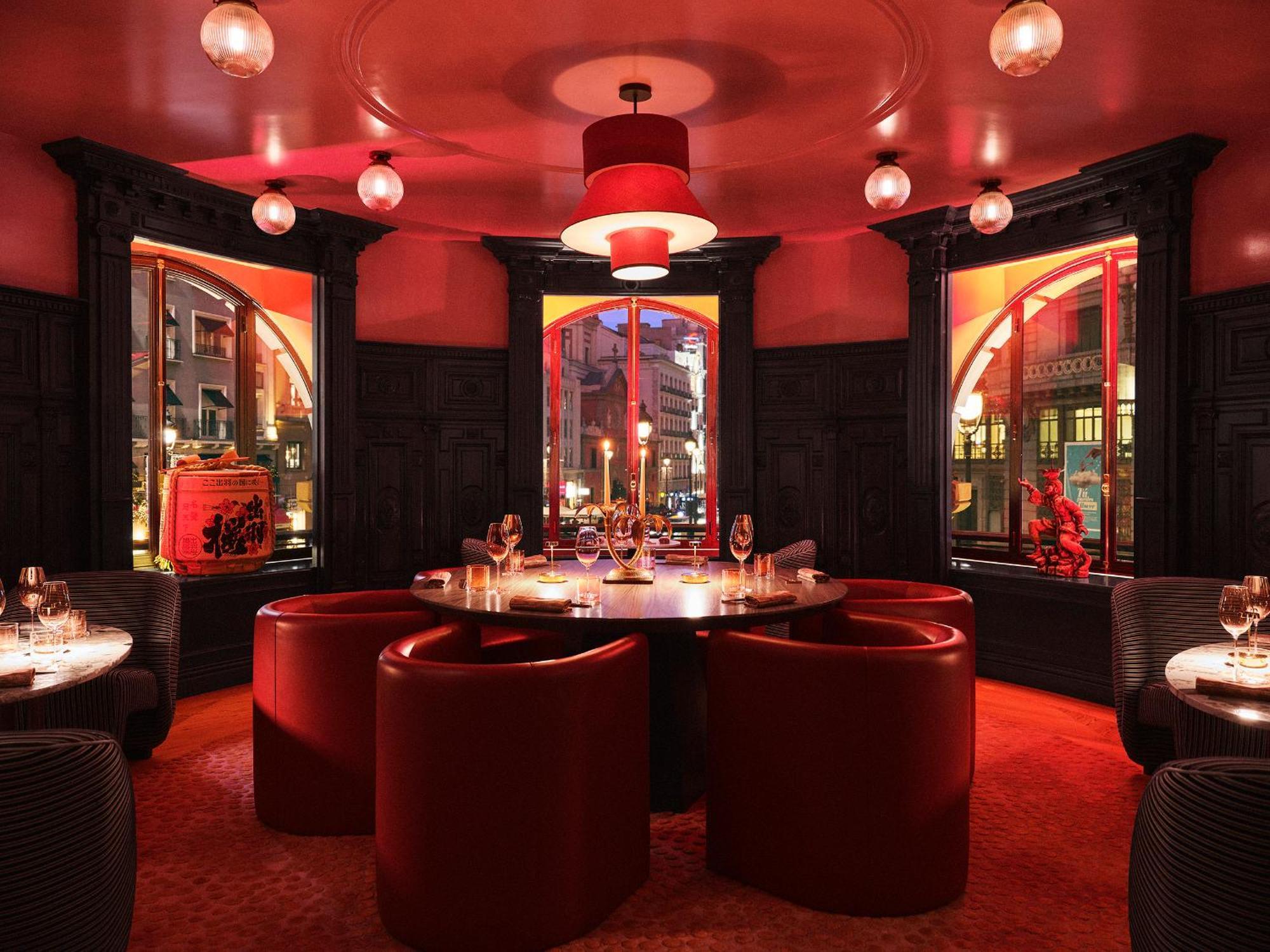 Four Seasons 5*