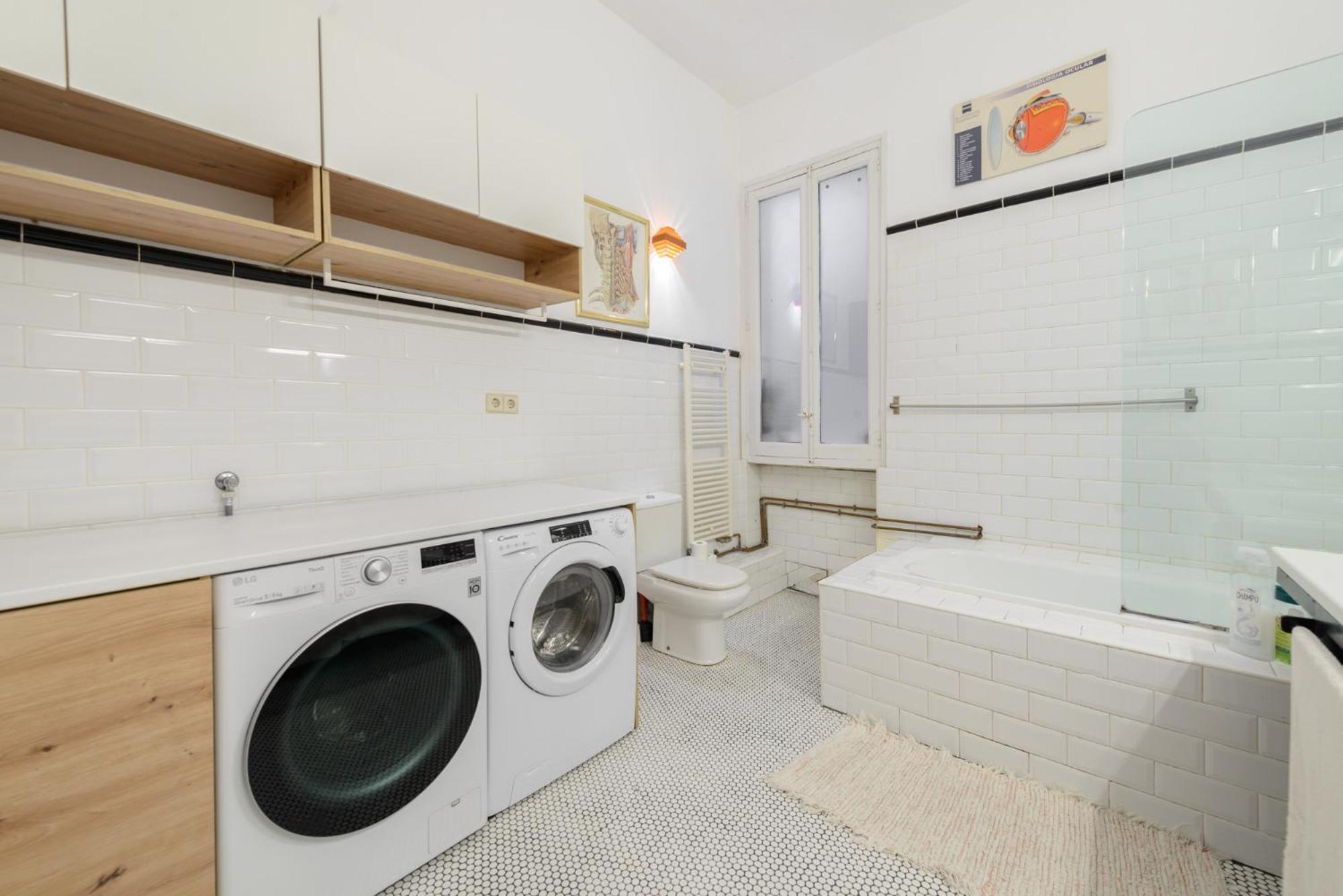 Gran Via-sol Spacious 3 Bedrooms & 2 Wcs Apartamento *