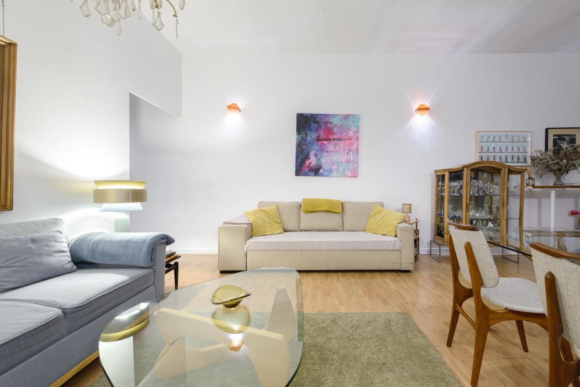 Gran Via-sol Spacious 3 Bedrooms & 2 Wcs Apartamento Madrid