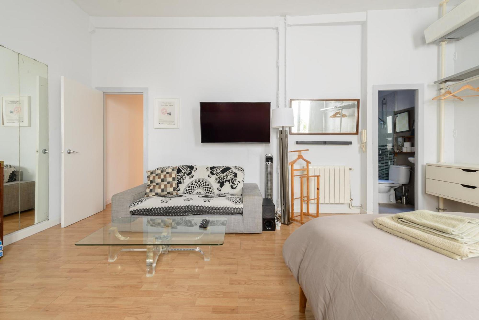 Gran Via-sol Spacious 3 Bedrooms & 2 Wcs Apartamento Madrid