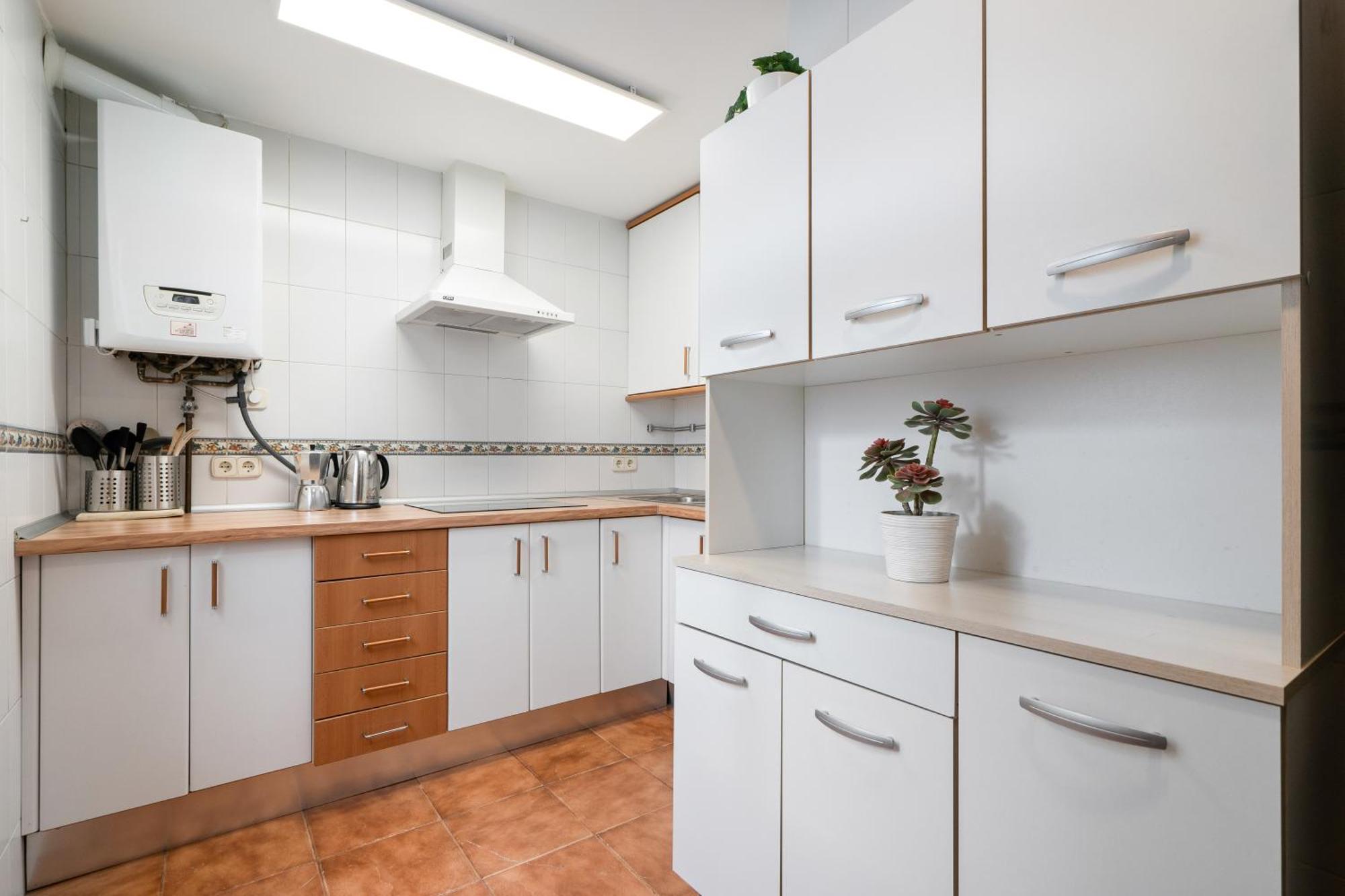 La Latina Sol. Espacioso Apartamento, 12 Pax Apartamento *