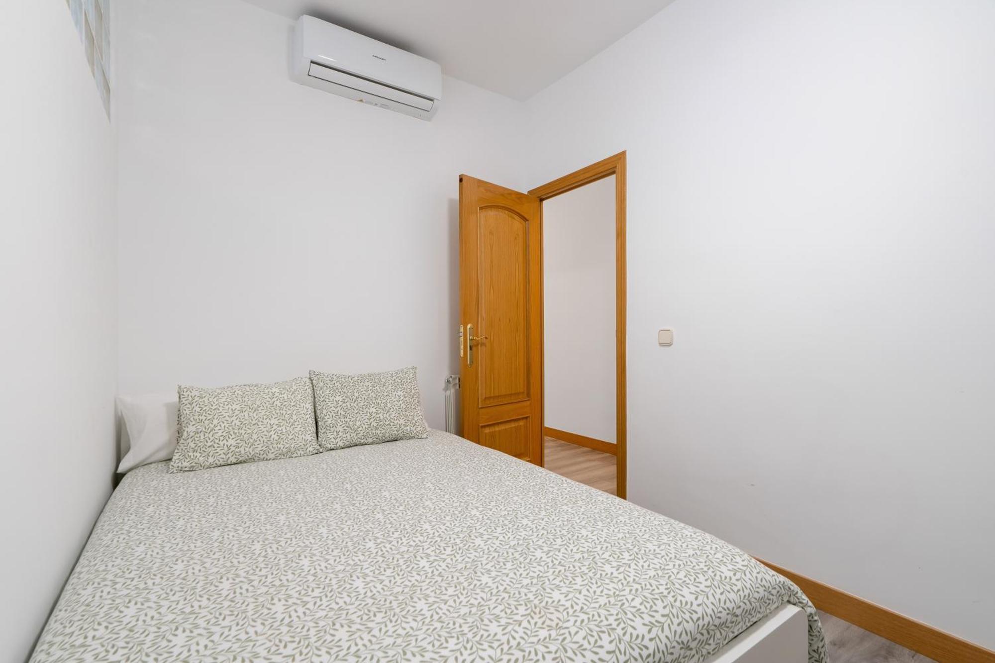 La Latina Sol. Espacioso Apartamento, 12 Pax Apartamento