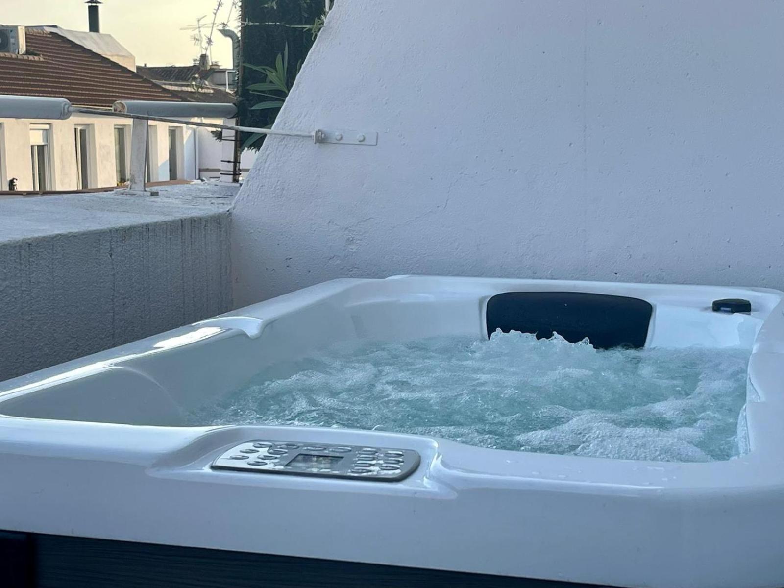 Apartamento Piso Atico Con Terraza Y Jacuzzi Con Vistas A Sol En Centro Madrid