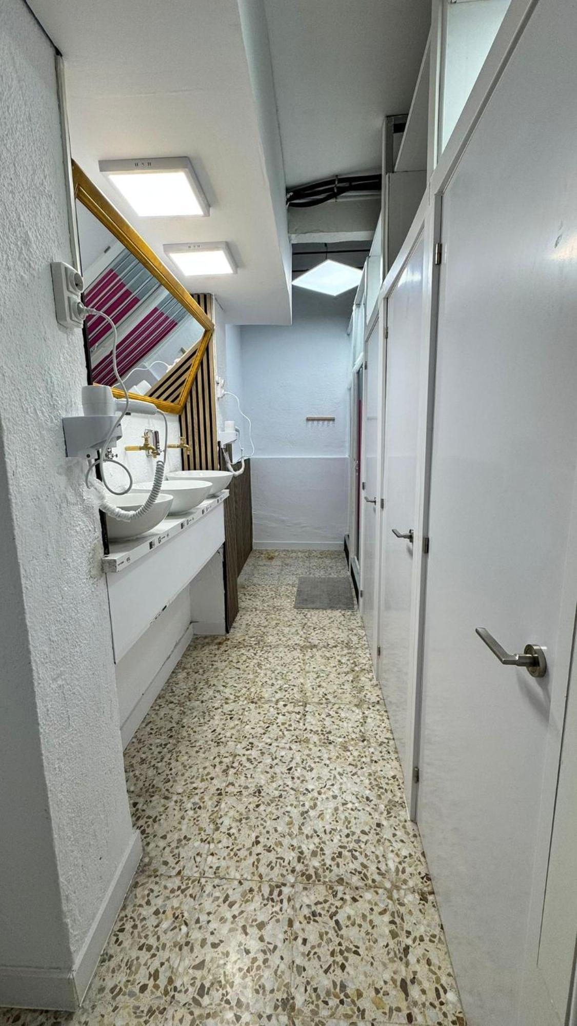 Puerta Del Angel Hostal *