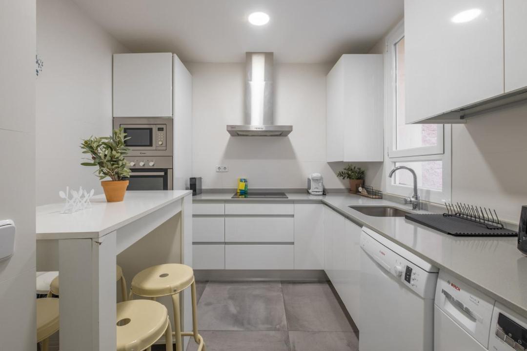 Apartamento 4 Bedrooms 2 Bathrooms Furnished - Salamanca - Bright - Mintystay Madrid