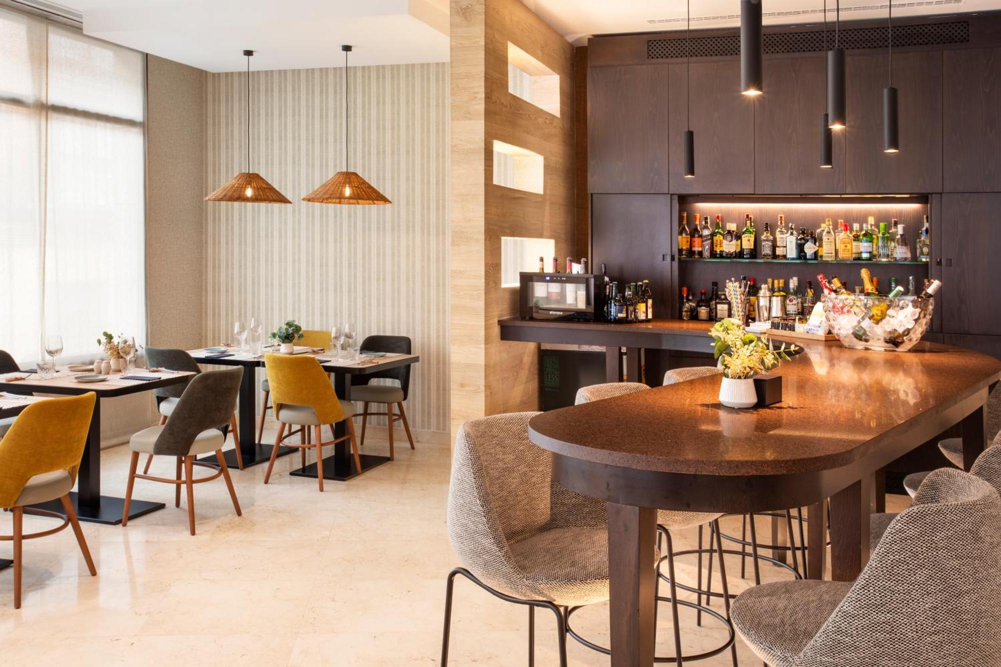 Hotel Nh Sur