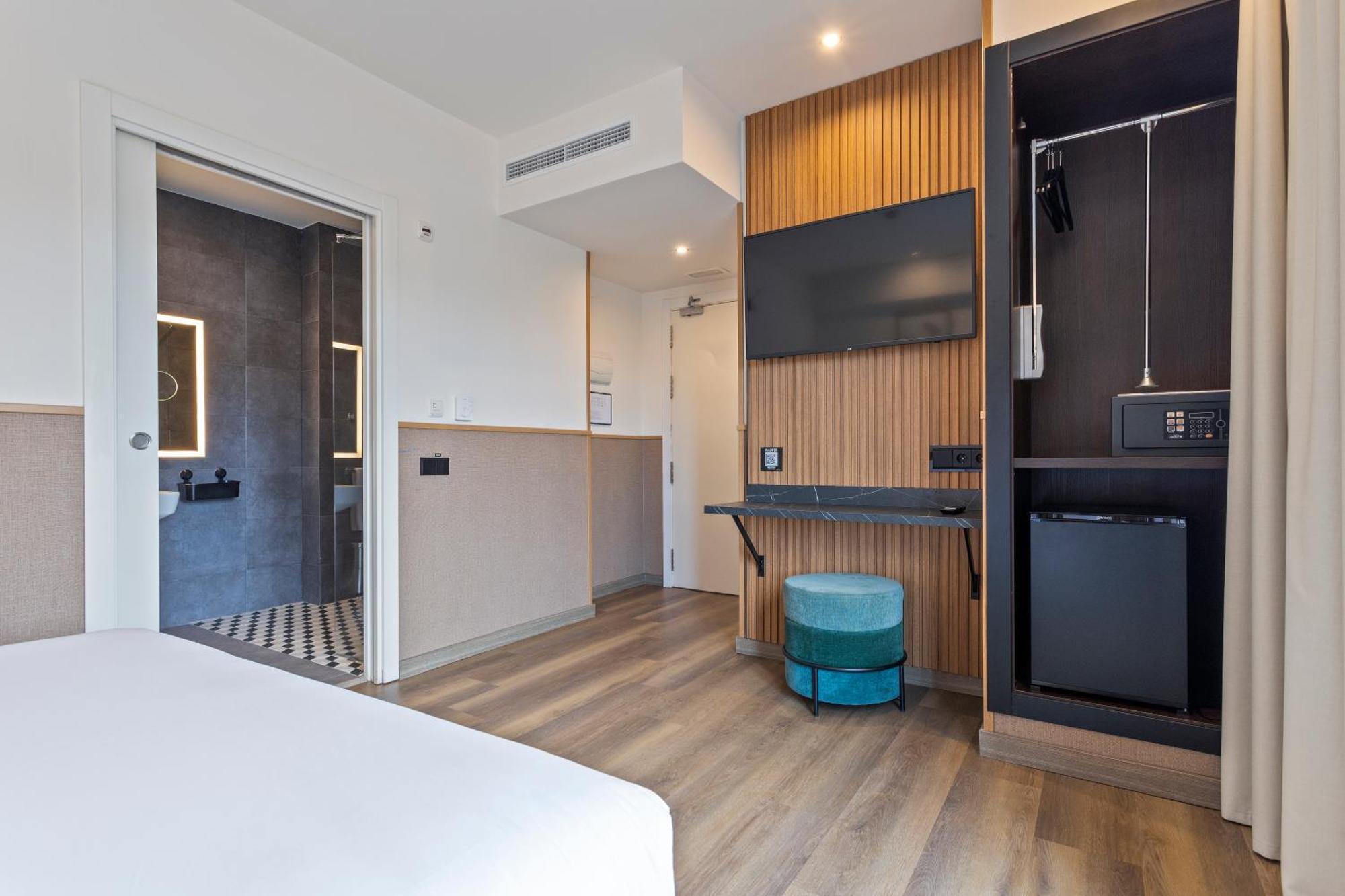 Acta Madfor Hotel