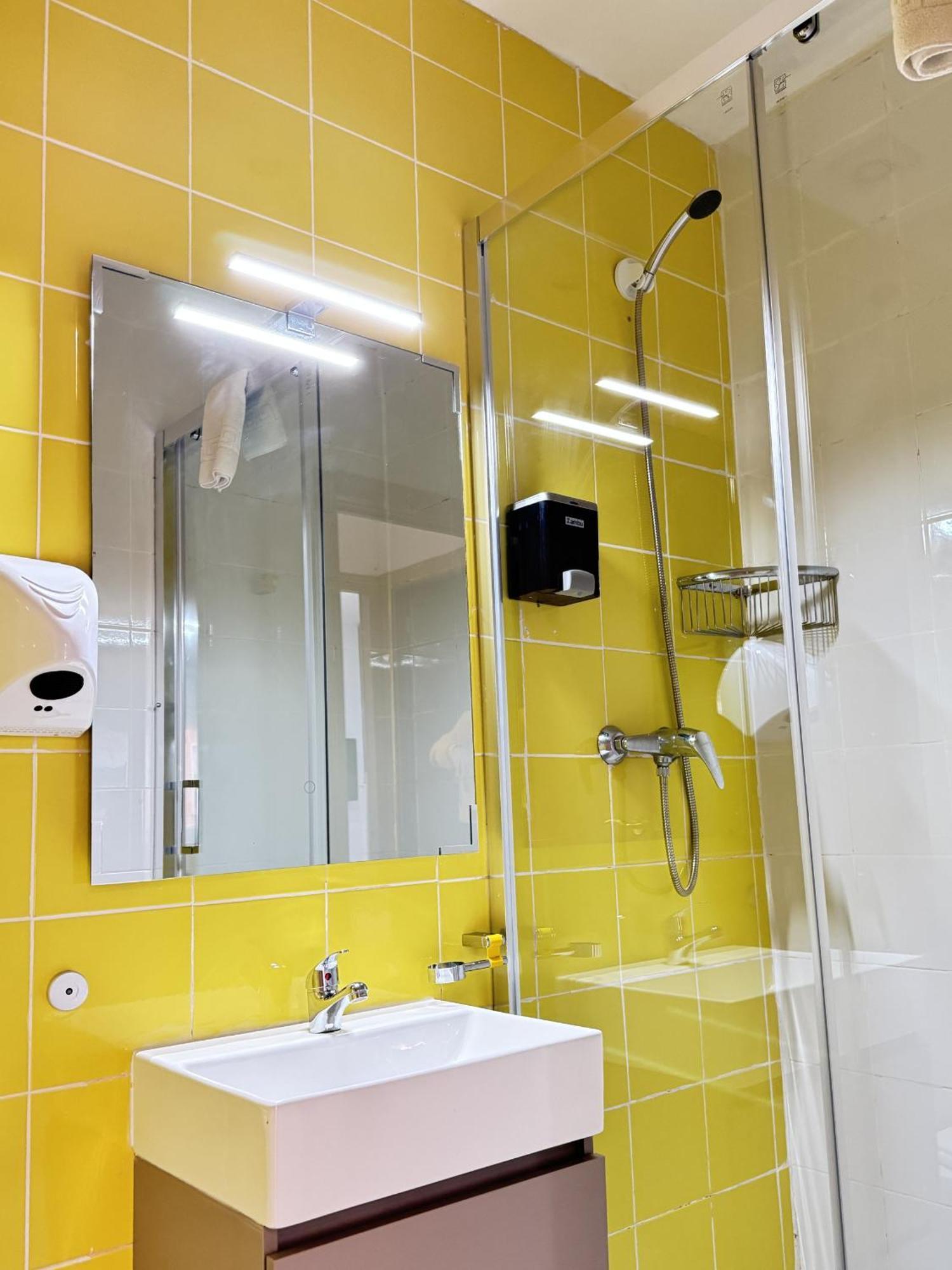 Apartment Day Ildefonso Centro Gran Via Sol Malasana Madrid