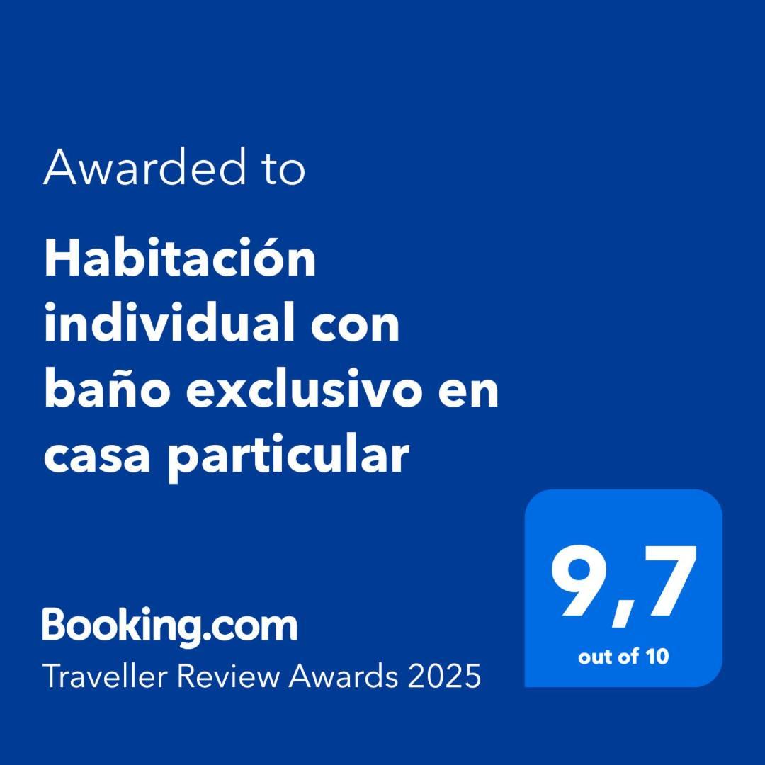 Habitación Individual Con Baño Privado En Camping *