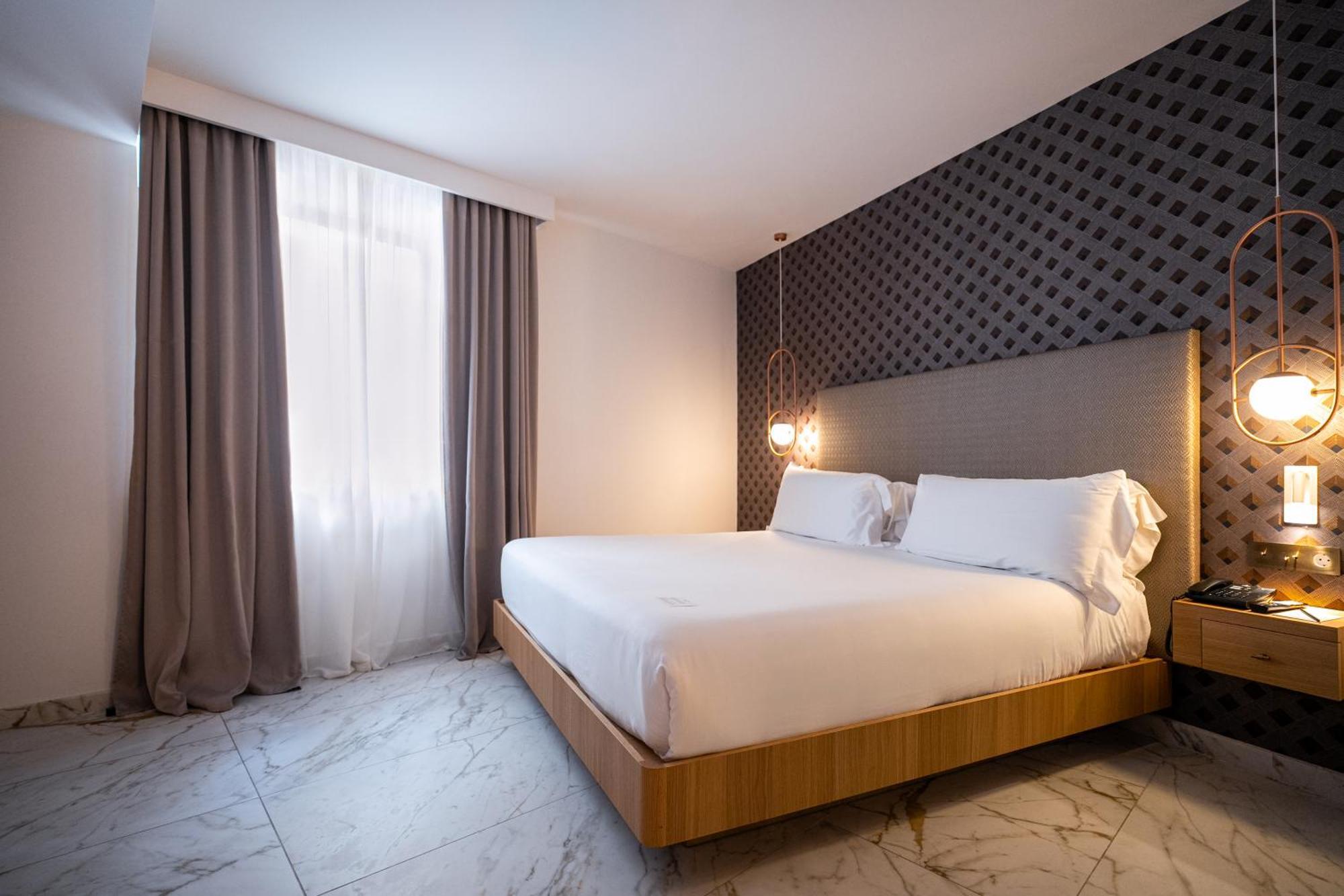 Hotel Umusic 5*