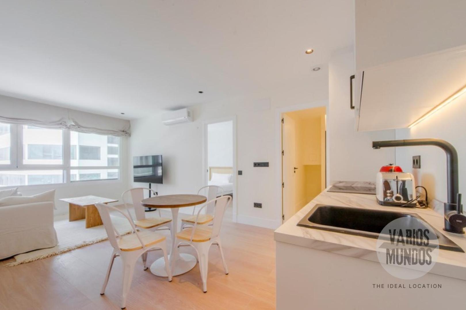 Malasana Chic 4, Ven A San Bernardo 20 E3 Apartamento