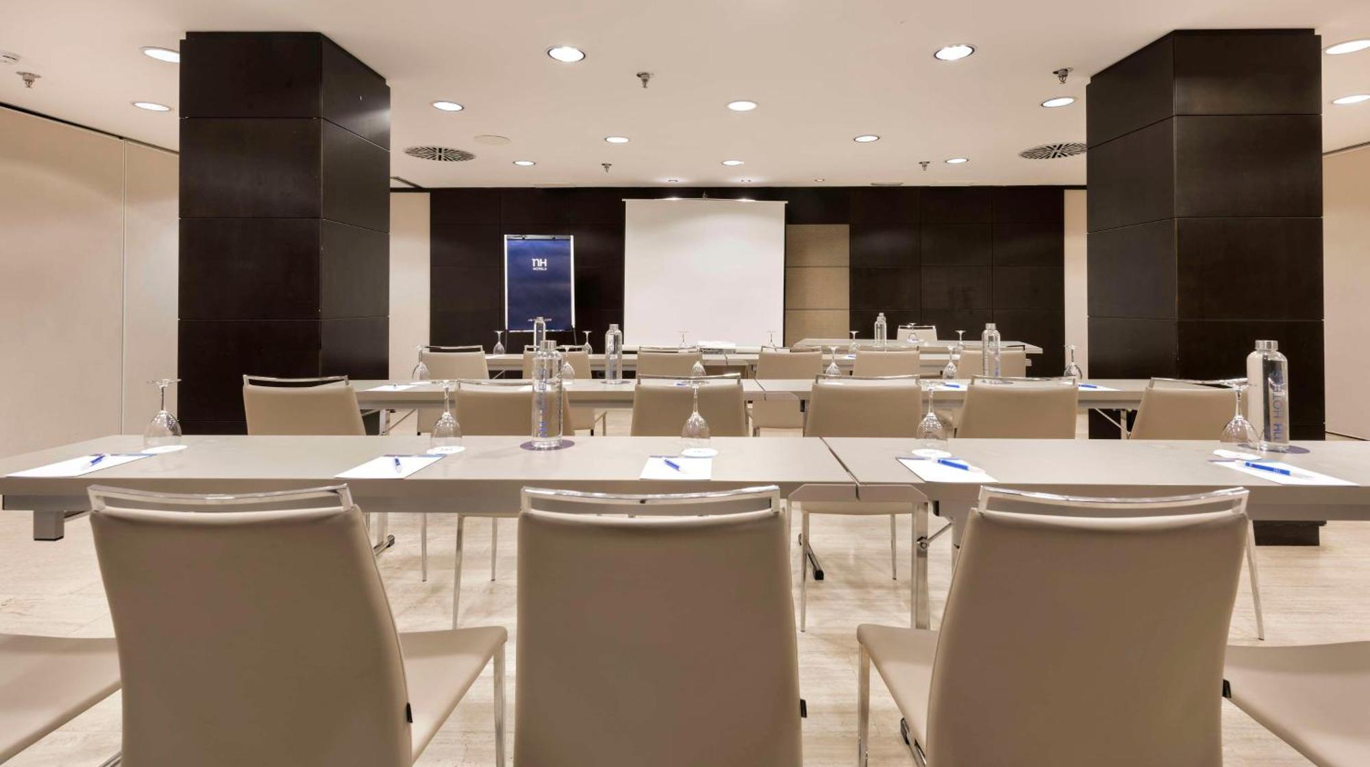 Nh Paseo De La Habana Hotel 4*