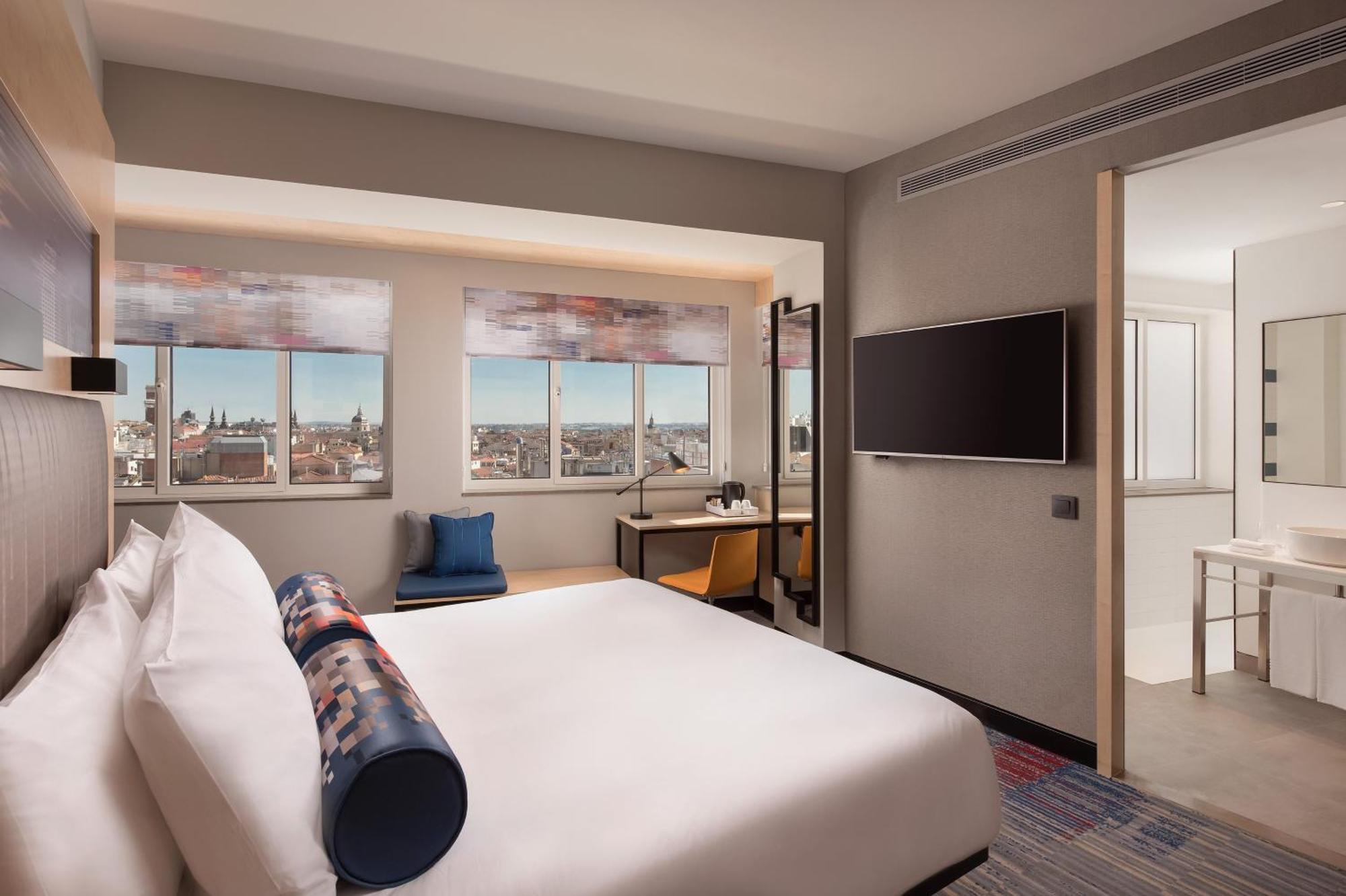 Aloft Gran Via Hotel