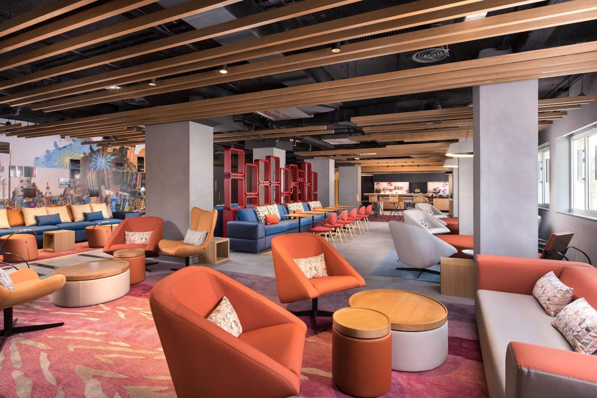 Aloft Gran Via Hotel